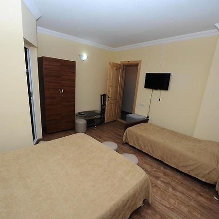 Hotel Dadiani Batoemi Buitenkant foto