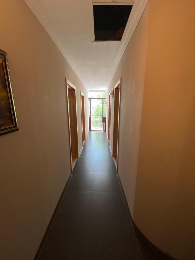Hotel Dadiani Batoemi Buitenkant foto