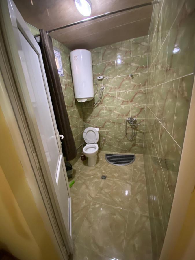 Hotel Dadiani Batoemi Buitenkant foto