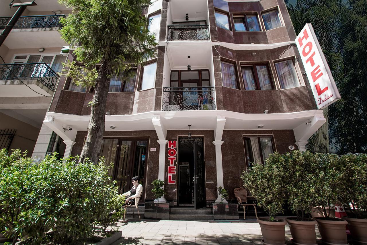 Hotel Dadiani Batoemi Buitenkant foto
